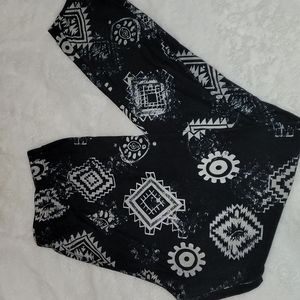 Agnes and Dora Leggings